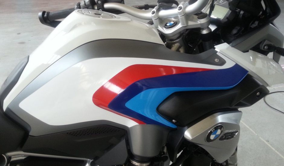 Moto_BMW_01_1120x700-1024x640